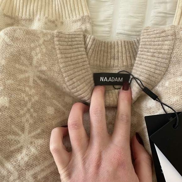 NWT Naadam cashmere fair isle holiday snowflake sweater - Picture 4 of 6